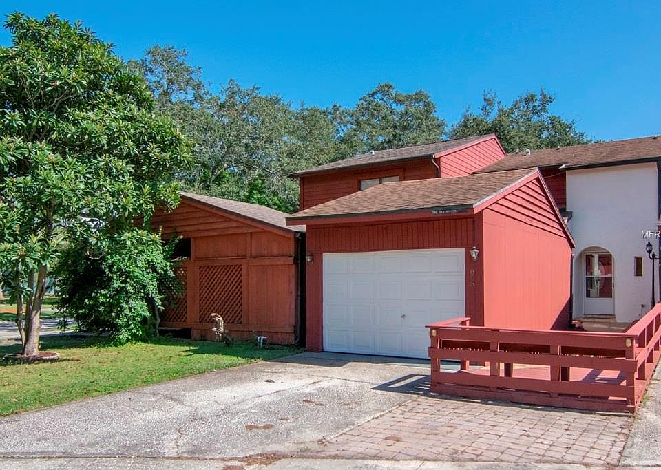 1st image of 605 Fairwood Forest Dr