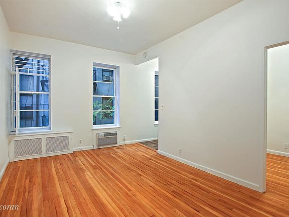 4th image of 259 W 12th St APT 2D