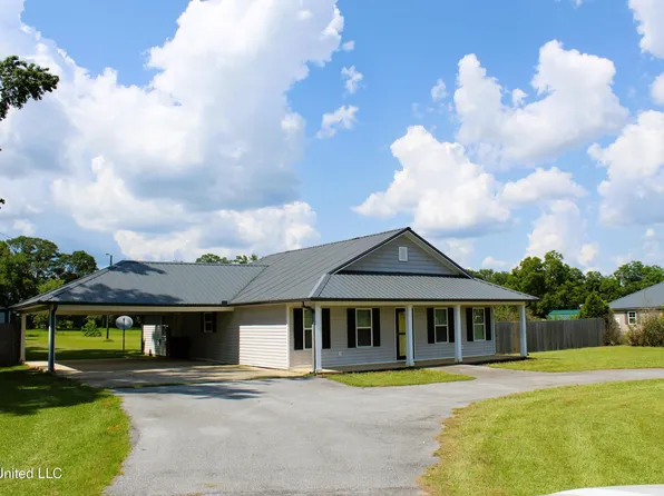 134 Mill Street Ext, Lucedale, MS 39452