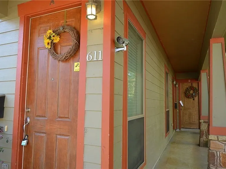 611 Franklin Blvd #A — Photo 14