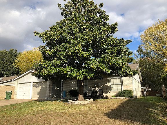 2nd image of 3105 Dorchester Dr