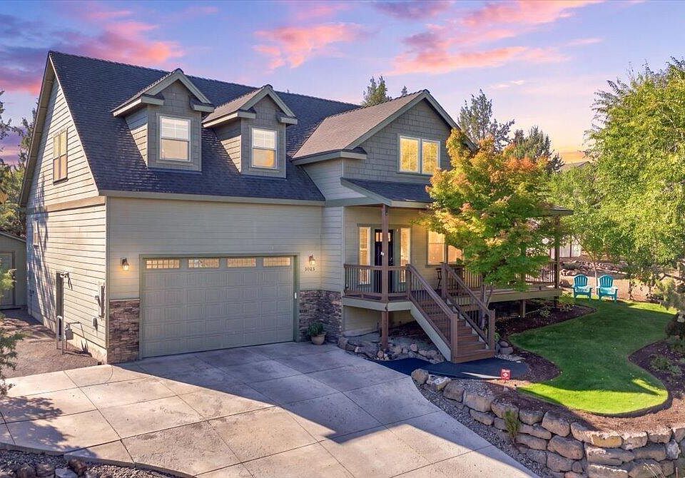 1st image of 3750 SW Crest Ct