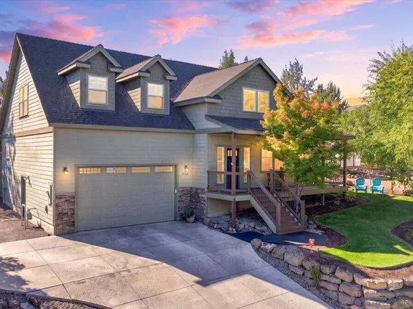 3750 SW Crest Ct, Redmond, OR 97756