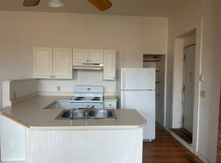 107 S Douglas Ave #A1, Springfield, IL 62704