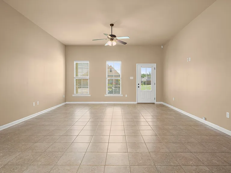 8505 Aston Ave — Photo 17
