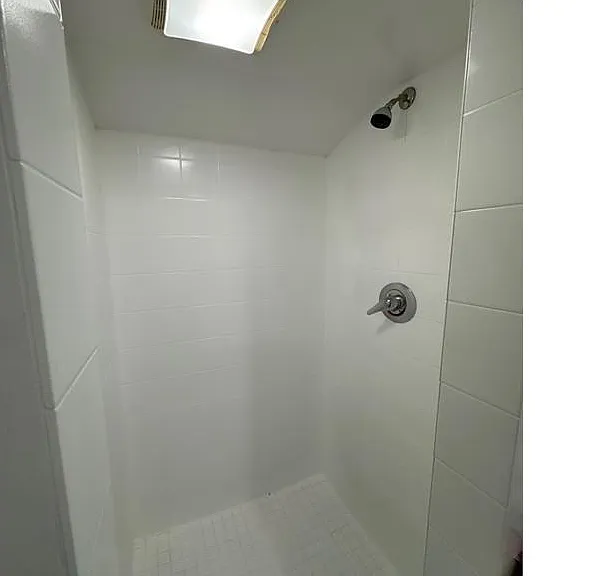 2800 W Cold Spring Ln — Photo 12