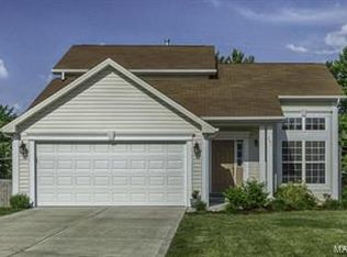 461 Fall River Lane St, Charles, MO 63304