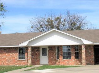 102 Sarah Ct, Collinsville, TX 76233