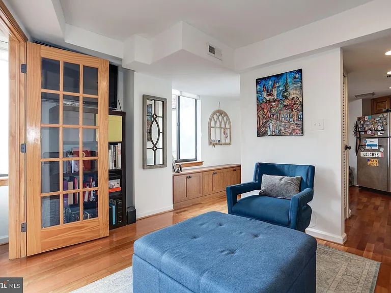 3 Washington Cir NW #803 — Photo 18