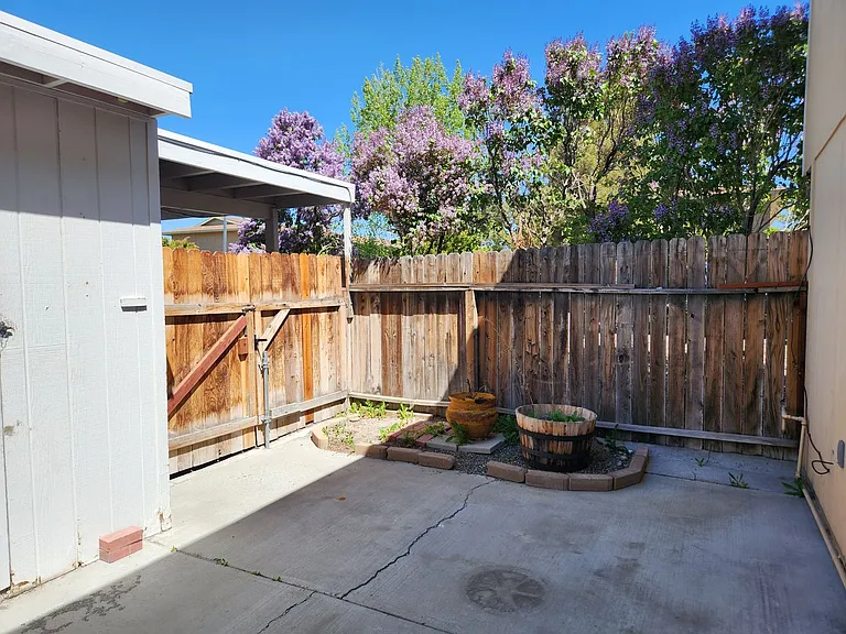 1331 N Green Ct — Photo 12