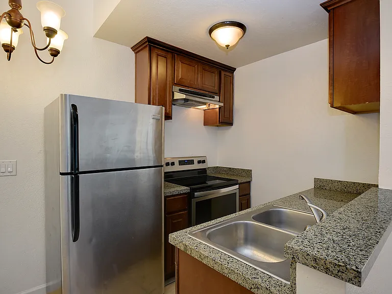 4328-4332 McClintock St #5 — Photo 4