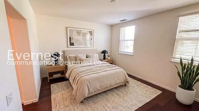 3 bed, 3.0 bath, 1522 sqft, $4,250 — Photo 4