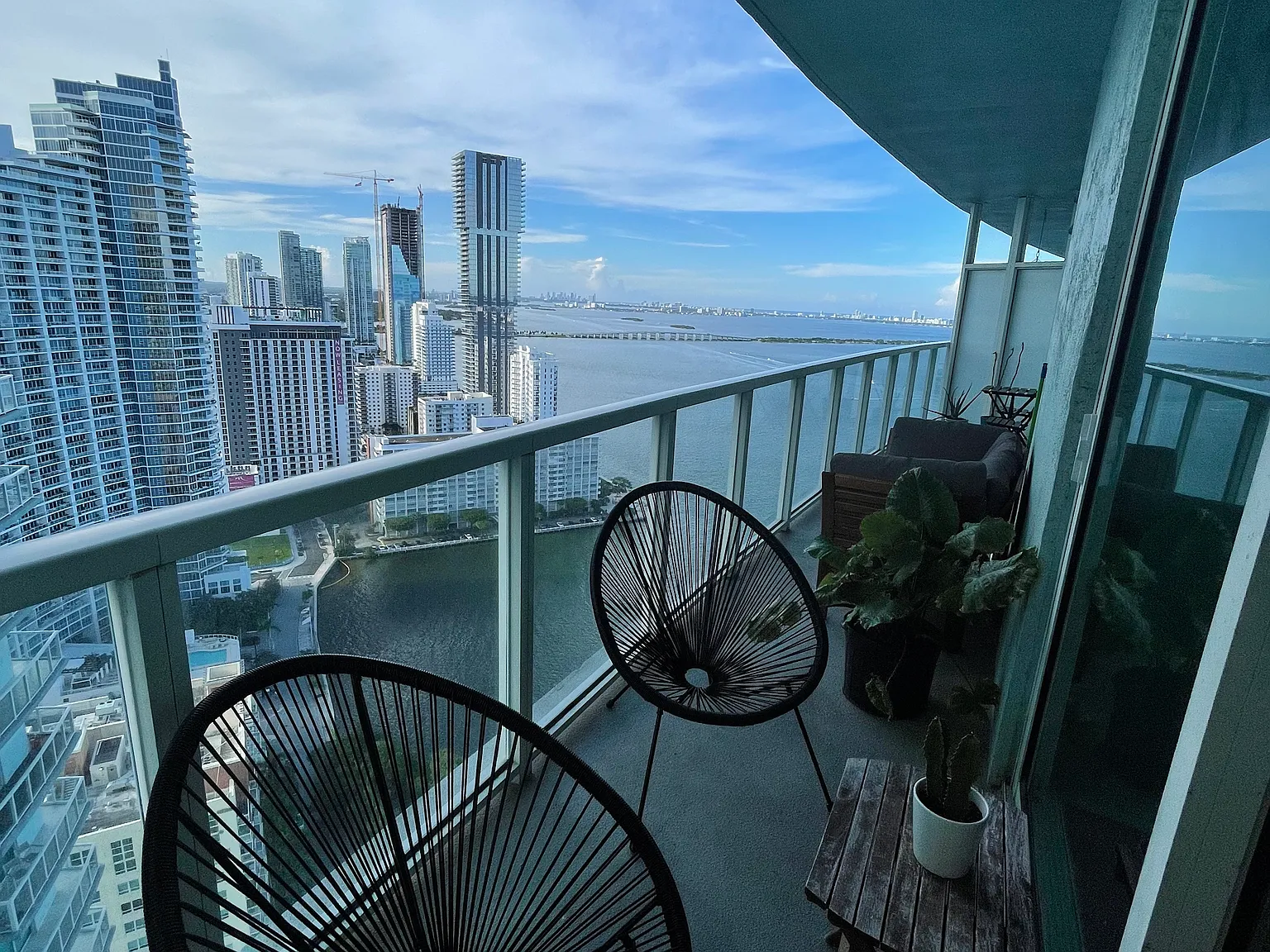 1 bed, 837 sqft, $2,950 — Photo 1