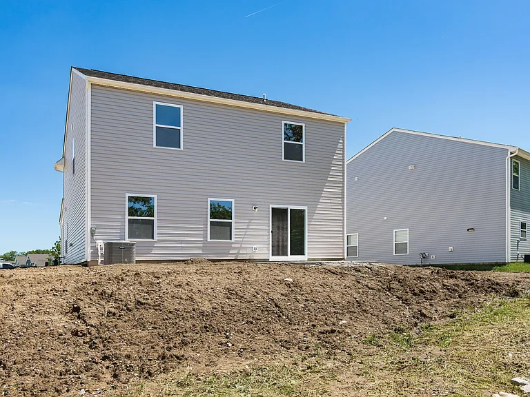 2787 Horsham Dr — Photo 37
