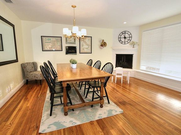 4th image of 3837 Duran Cir