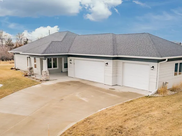 4513 Tallgrass Cir #12, Okoboji, IA 51355