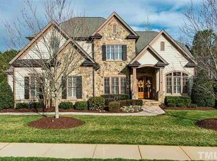 2077 Van Gogh Ln, Apex, NC 27539