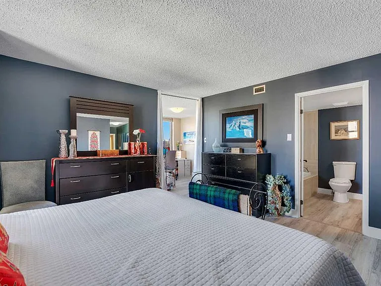 1100 8th Ave SW #1906 — Photo 19