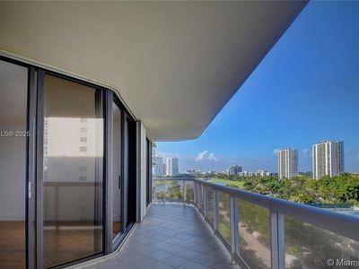 20191 E Country Club Dr APT 804, Aventura, FL, 33180