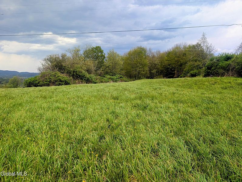 3rd image of 452 Johnson Hill Road