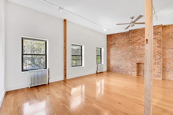 Rented by Nomad Property Group, LLC | media 16