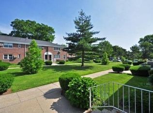 7828 226th St, Bayside, NY 11364