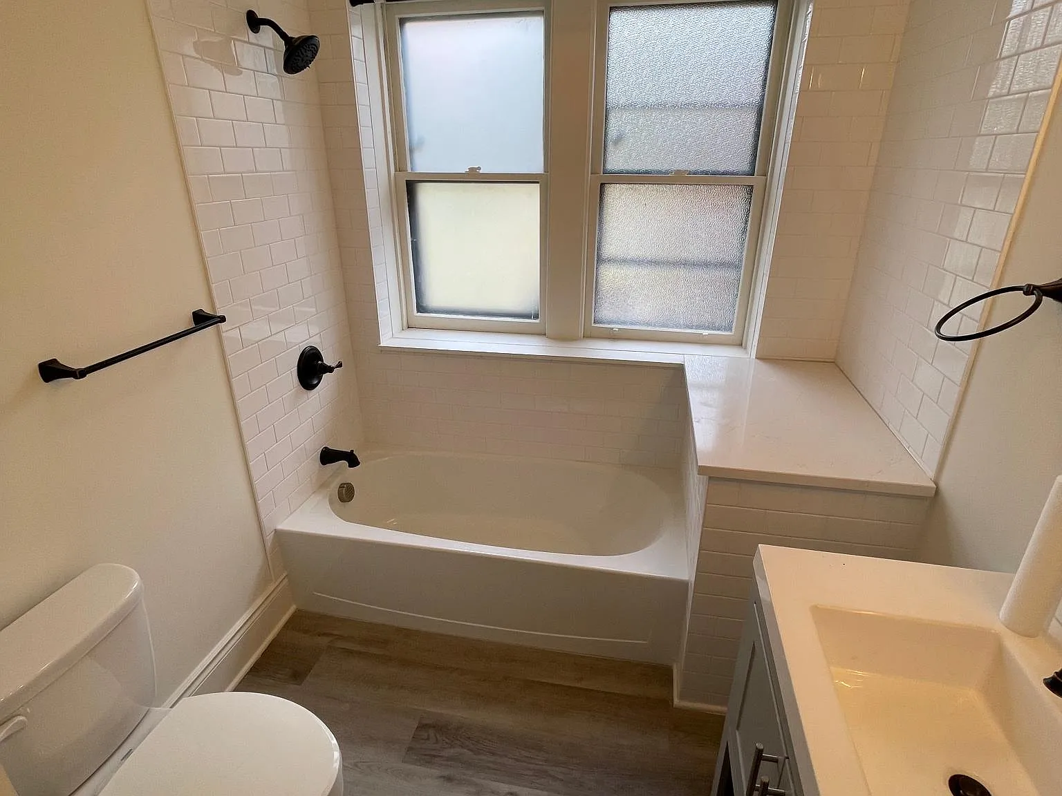 2 Virginia Pl — Photo 4