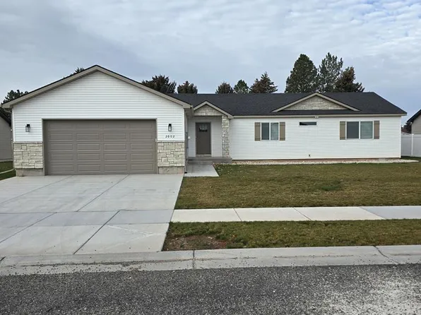 2602 Baylor Dr, Ammon, ID 83406
