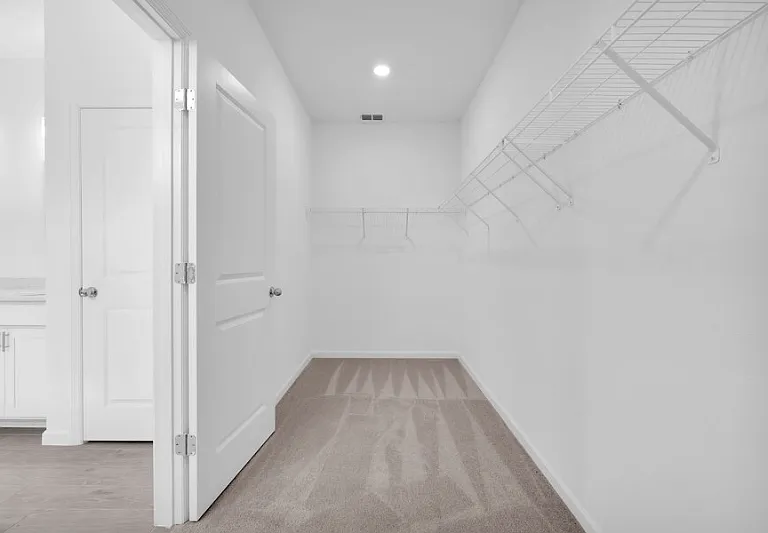 302 Lake Sinclair St — Photo 16