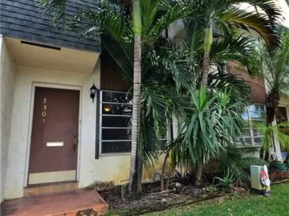 5305 SW 40th Ave #4, Fort Lauderdale, FL 33314