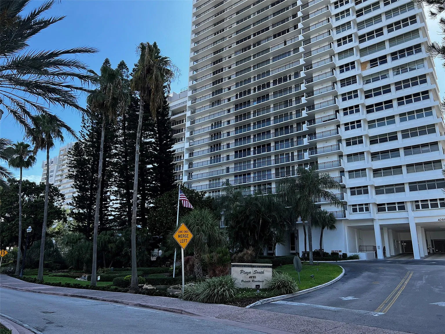 2 bed, 2.0 bath, 1650 sqft, $3,700 — Photo 1