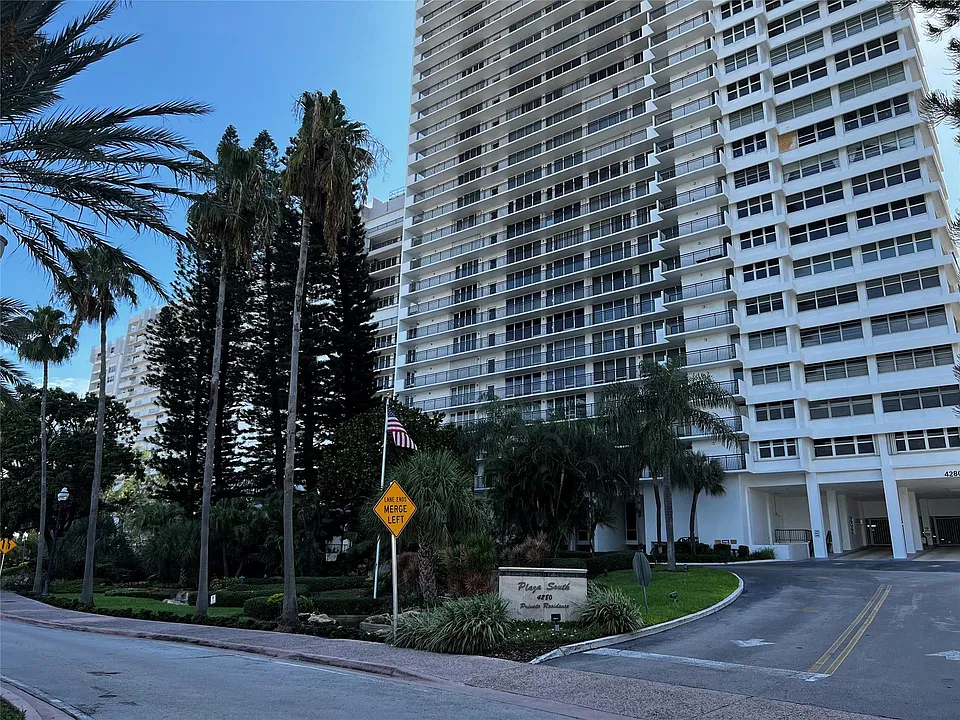 4280 Galt Ocean Dr #15H