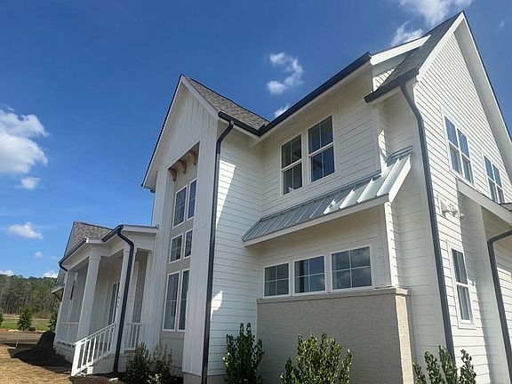 2nd image of 1069 Azalea Garden Cir