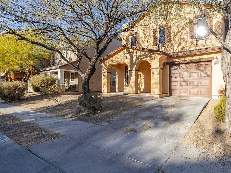 6965 S Ladys Thumb Ln — Photo 2