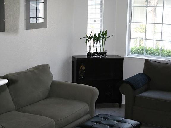 living room (old color)