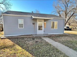 2417 SW Edgewater Ter, Topeka, KS 66614