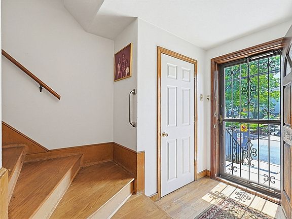 2nd image of 70 Blake St