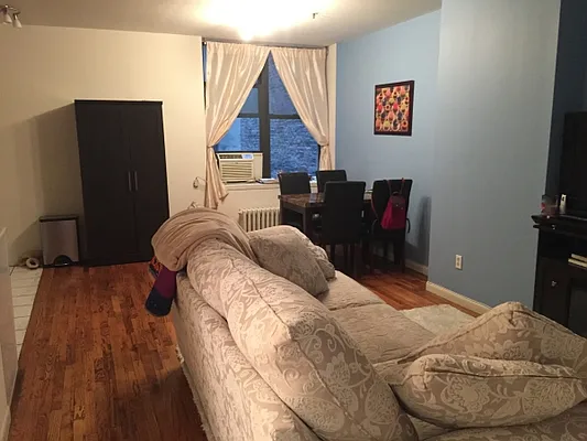 Rented by Citi Habitats | media 9