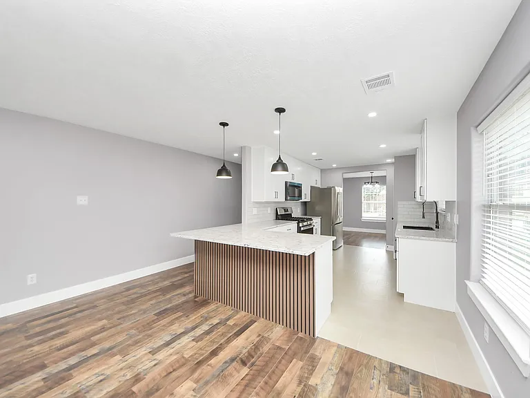 24027 Pinecreek Point — Photo 15