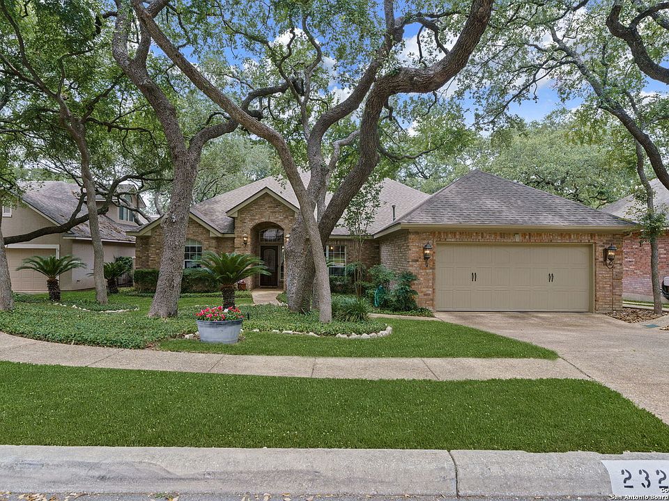 1st image of 2323 Blackoak Bend