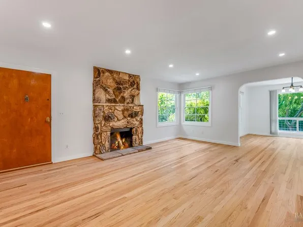 2313 Murdock Drive, Santa Rosa, CA 95404