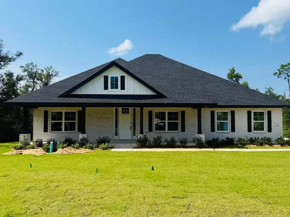 9851 Summer Creek Dr, Southport, FL 32409