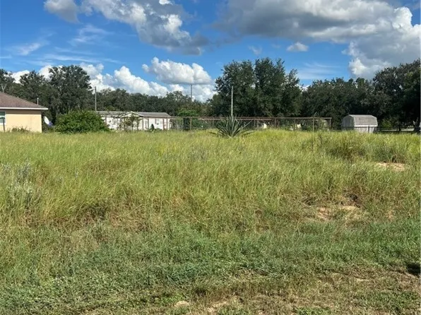 2836 N Huron Rd, Avon Park, FL 33825