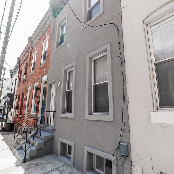 1st image of 1406 N Newkirk St
