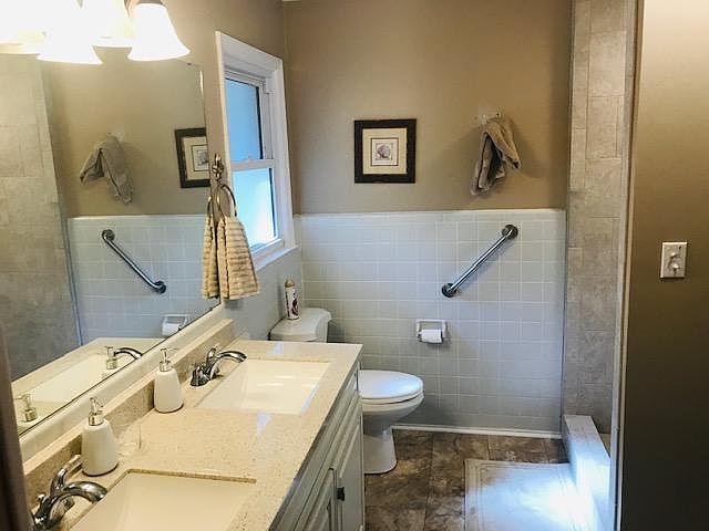 Whispering Pines, NC 28327