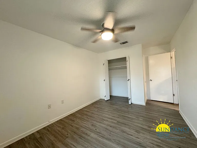504 Sioux Cir — Photo 16