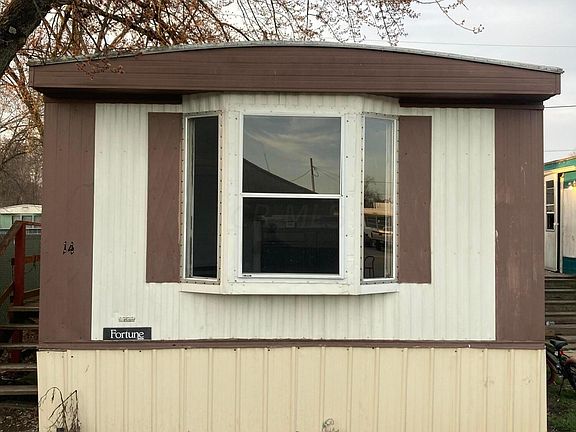 2nd image of 308 W Broadway St Lot 14