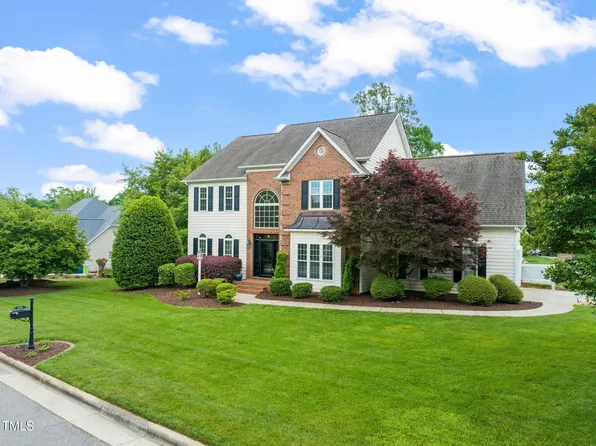 2000 Katesbridge Ln, Raleigh, NC 27614