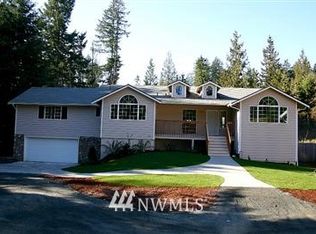 8003 Locust Ave E, Bonney Lake, WA