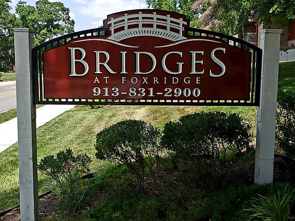 The Bridges at Foxridge Apartments - Mission, KS | Zillow